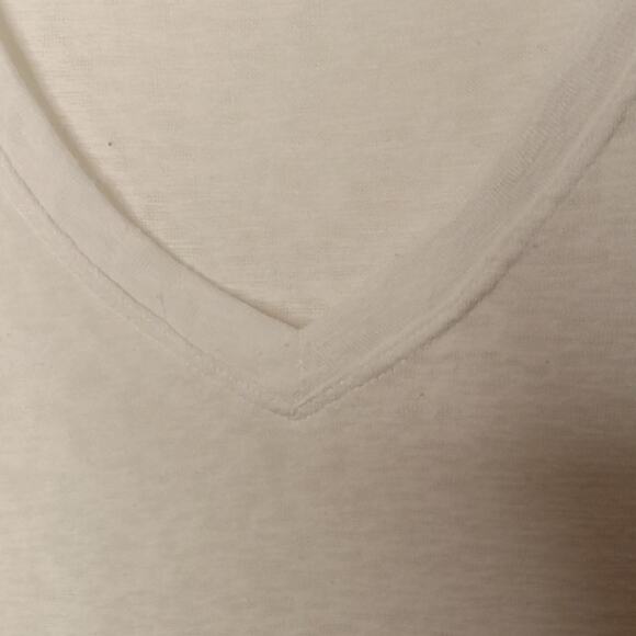 Athleta Women's Size S/P White Breezy Scoop V-Neck T-Shirt. Athleisure - Picture 3 of 9